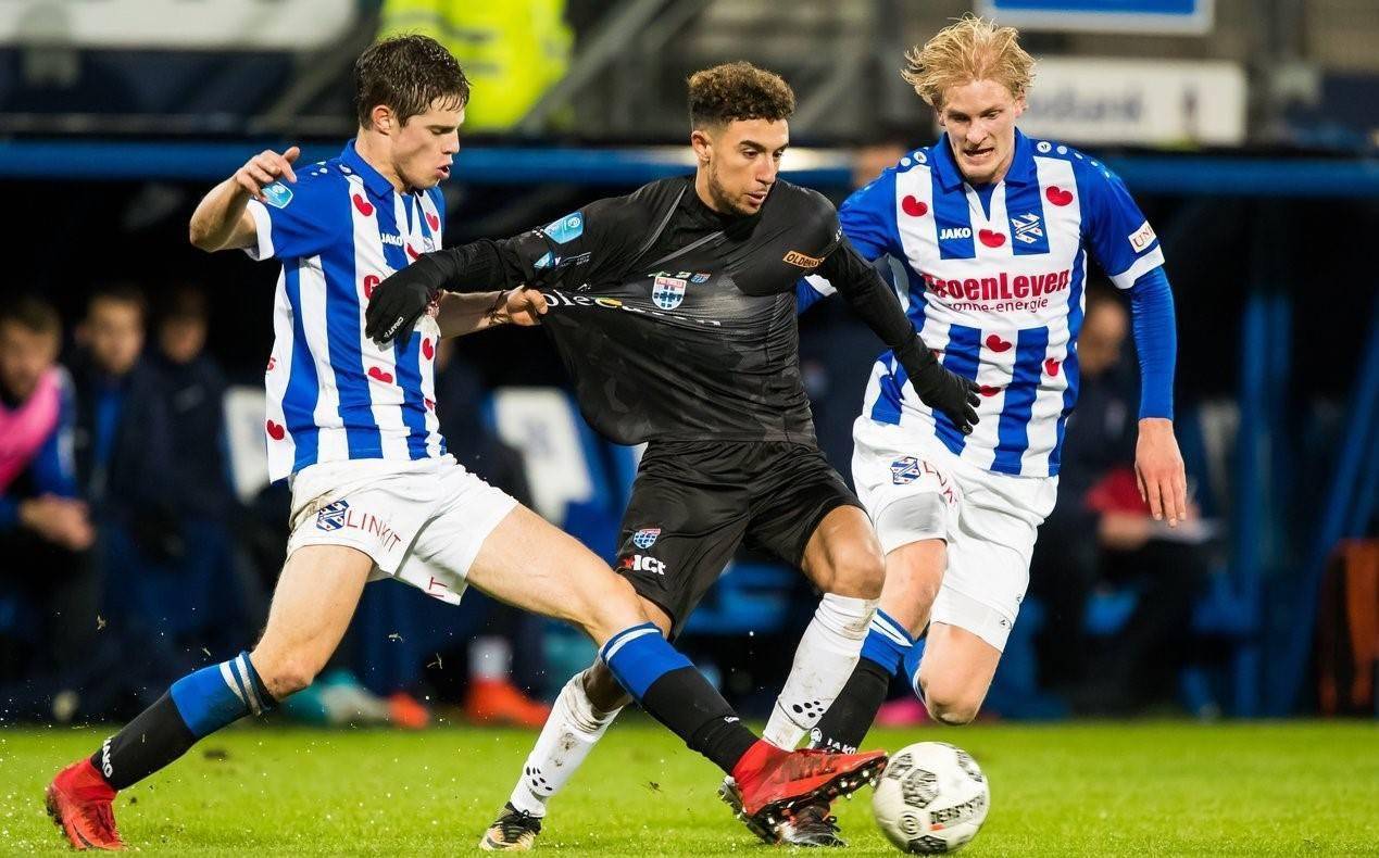 与实际行动 与实际行动